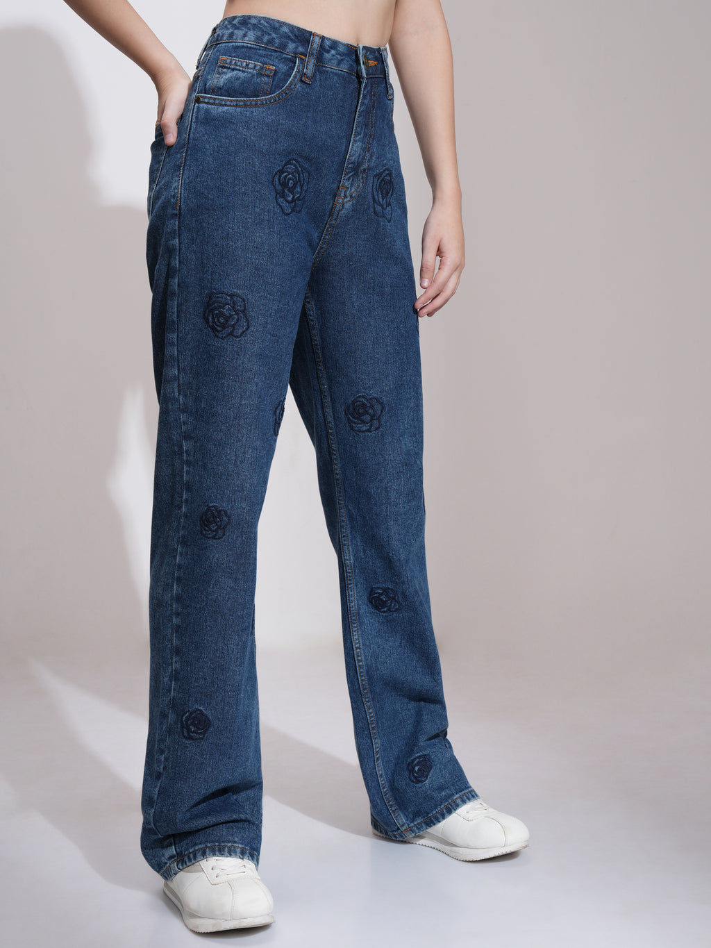 Tokyo Talkies Women Blue Bootcut Stretchable Jeans - Blue - Image 6