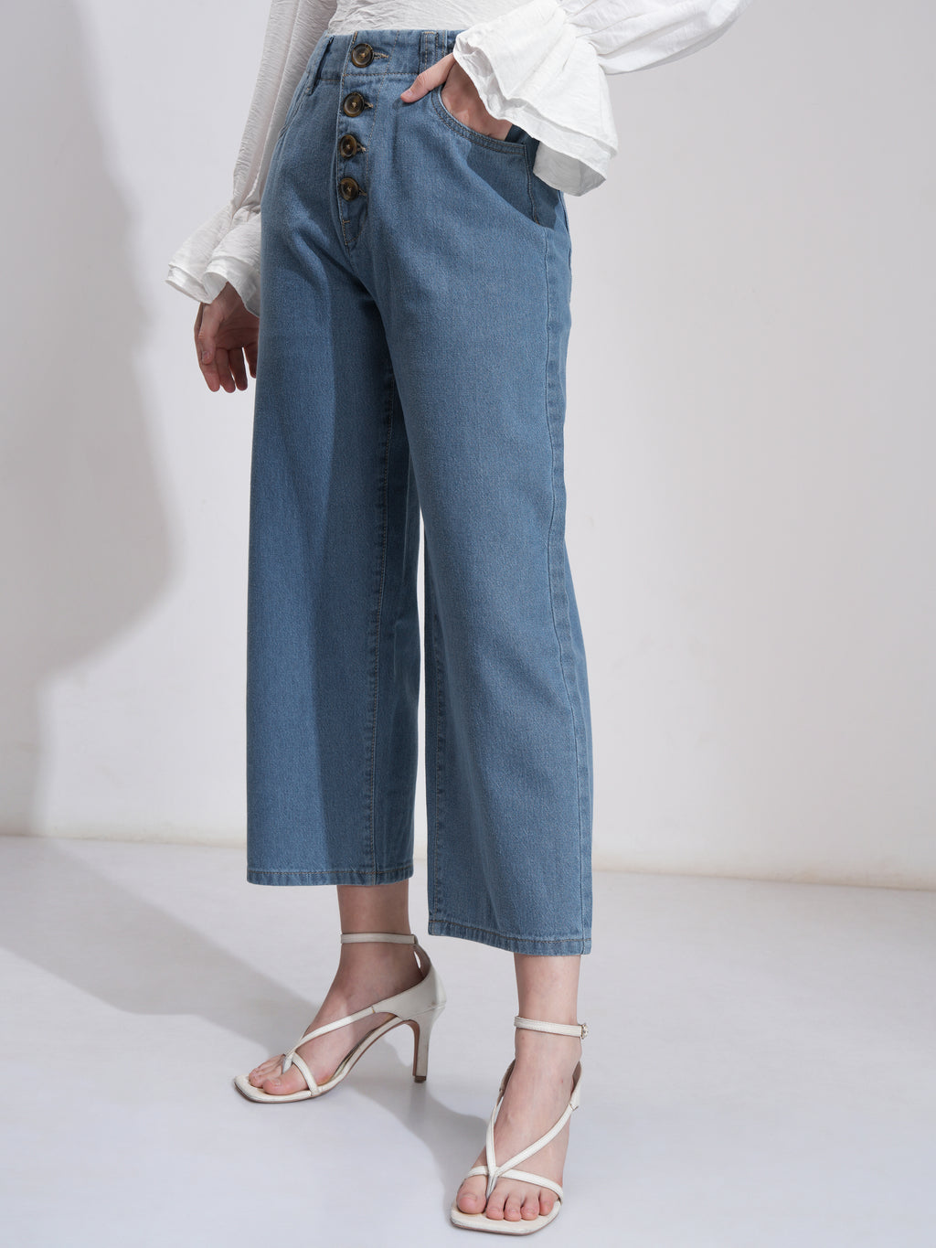 Tokyo Talkies Women Blue Flared Stretchable Jeans - Blue - Image 4