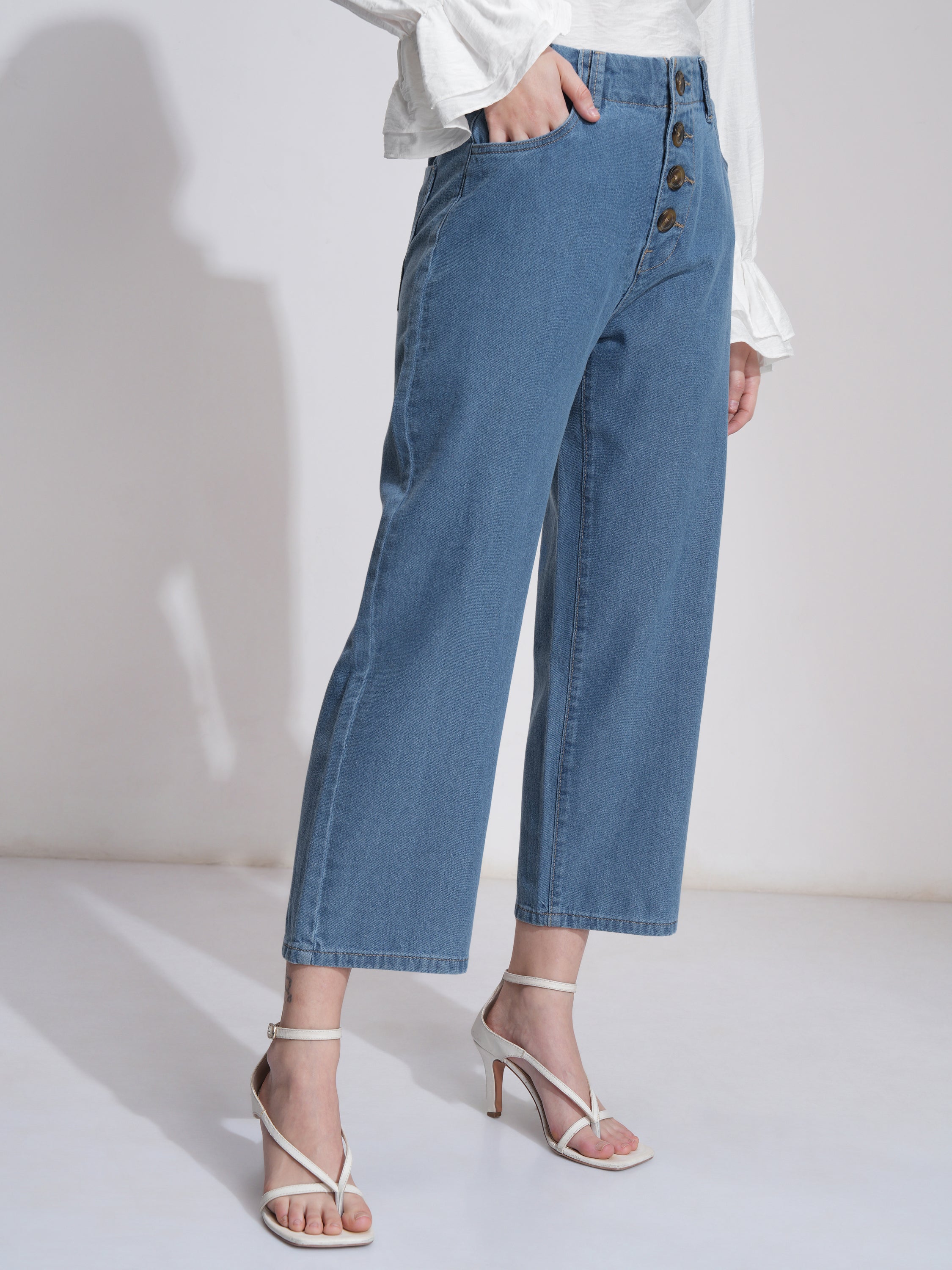 Tokyo Talkies Women Blue Flared Stretchable Jeans - Blue - Image 6