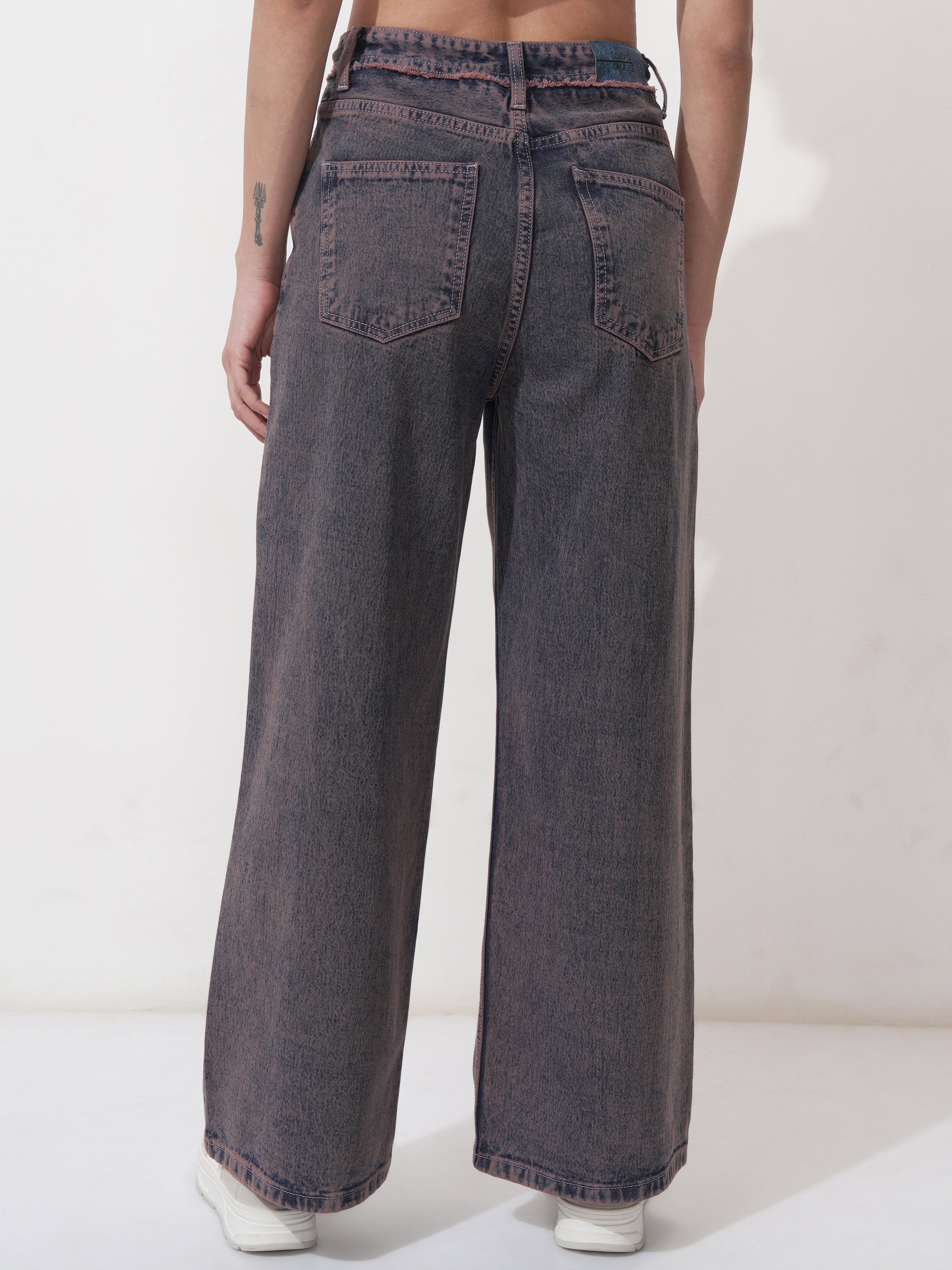 Tokyo Talkies Women Mauve Dad Fit Stretchable Jeans - Mauve - Image 3