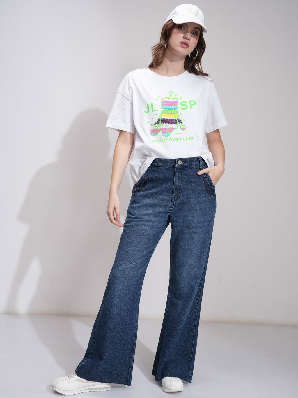 Tokyo Talkies Women Blue Bootcut Stretchable Jeans - Blue - Image 2
