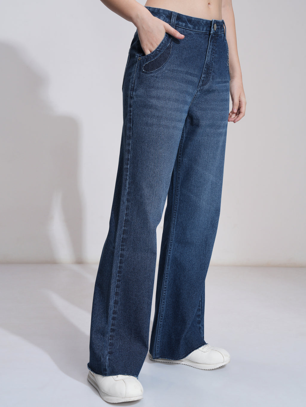 Tokyo Talkies Women Blue Bootcut Stretchable Jeans - Blue - Image 6