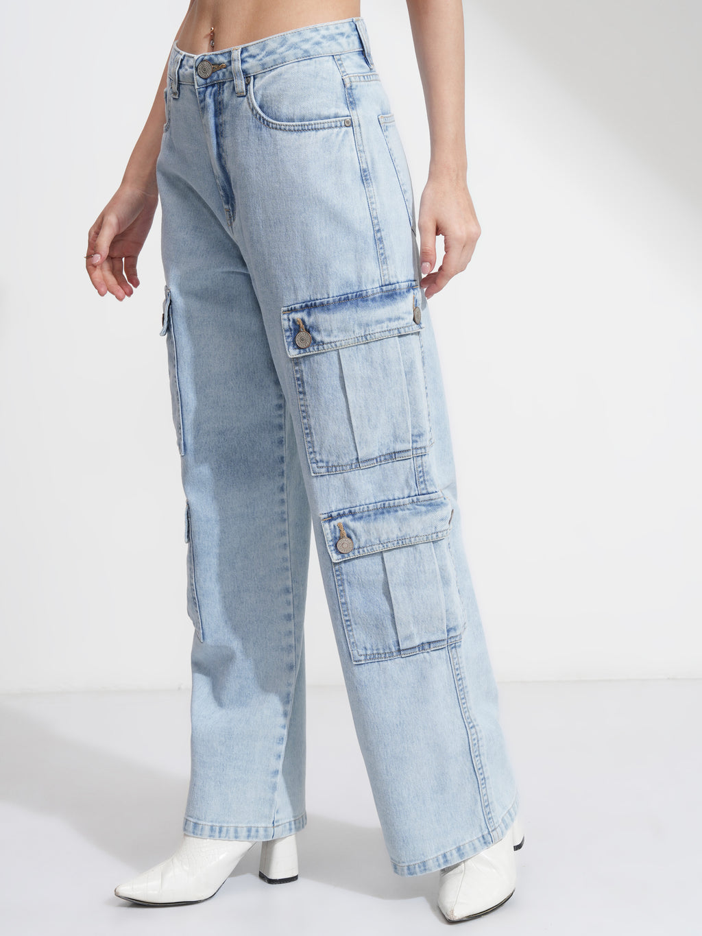 Tokyo Talkies Women Blue Dad Fit Stretchable Jeans - Blue - Image 4