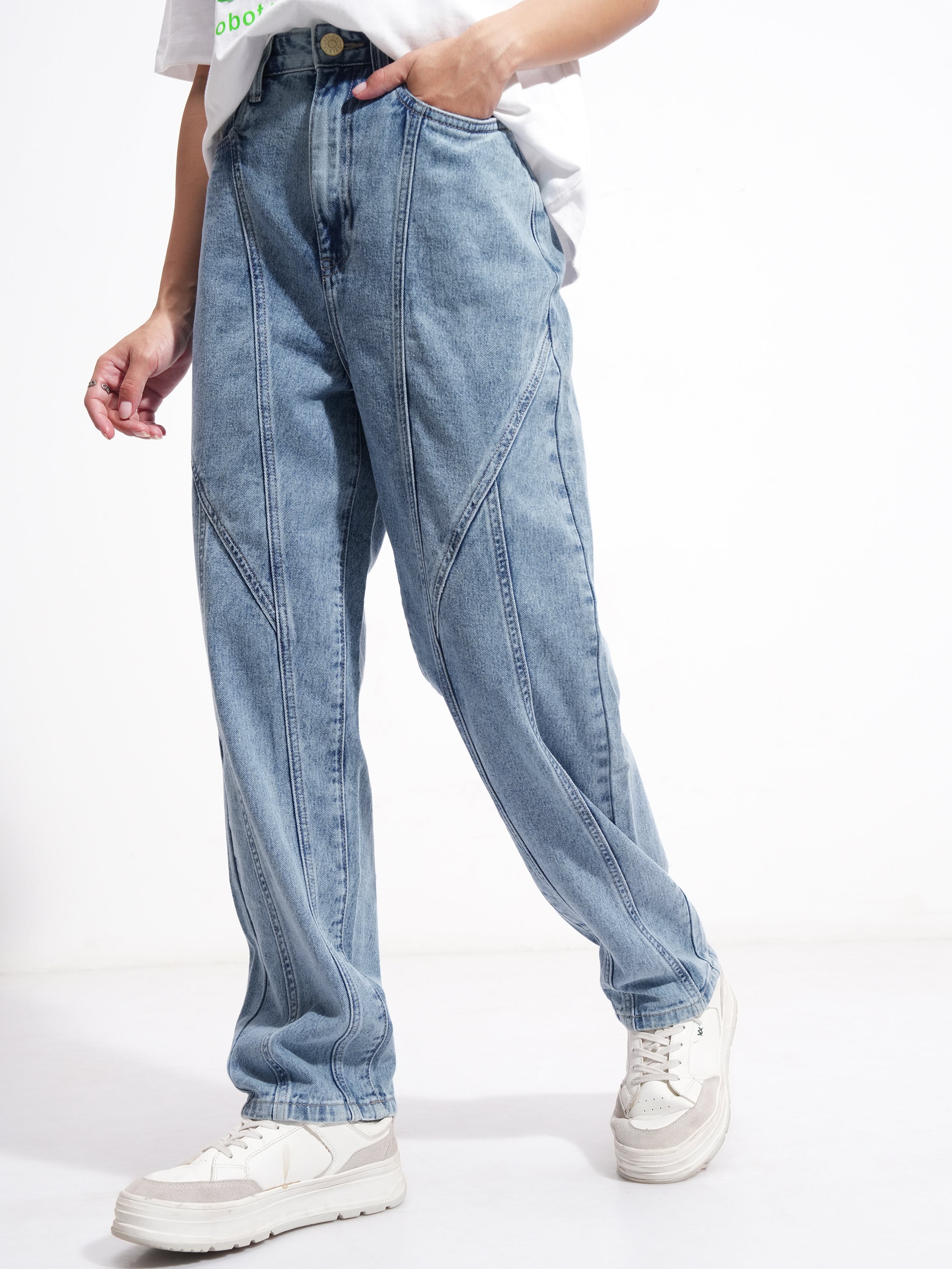 Tokyo Talkies Women Blue Relaxed Fit Stretchable Jeans - Blue - Image 4