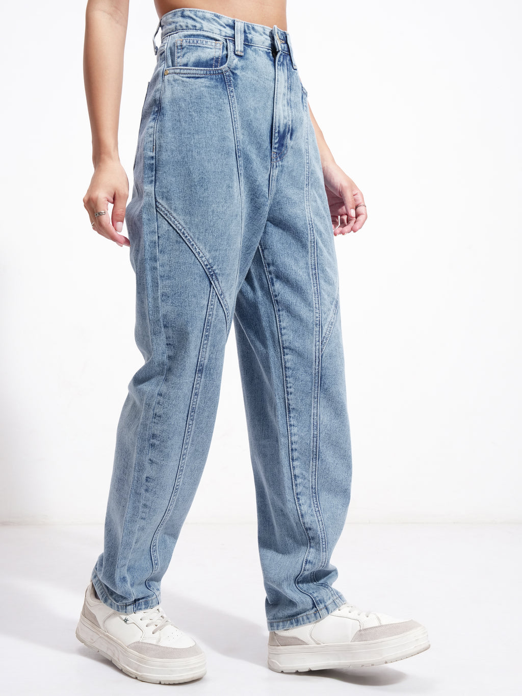 Tokyo Talkies Women Blue Relaxed Fit Stretchable Jeans - Blue - Image 6