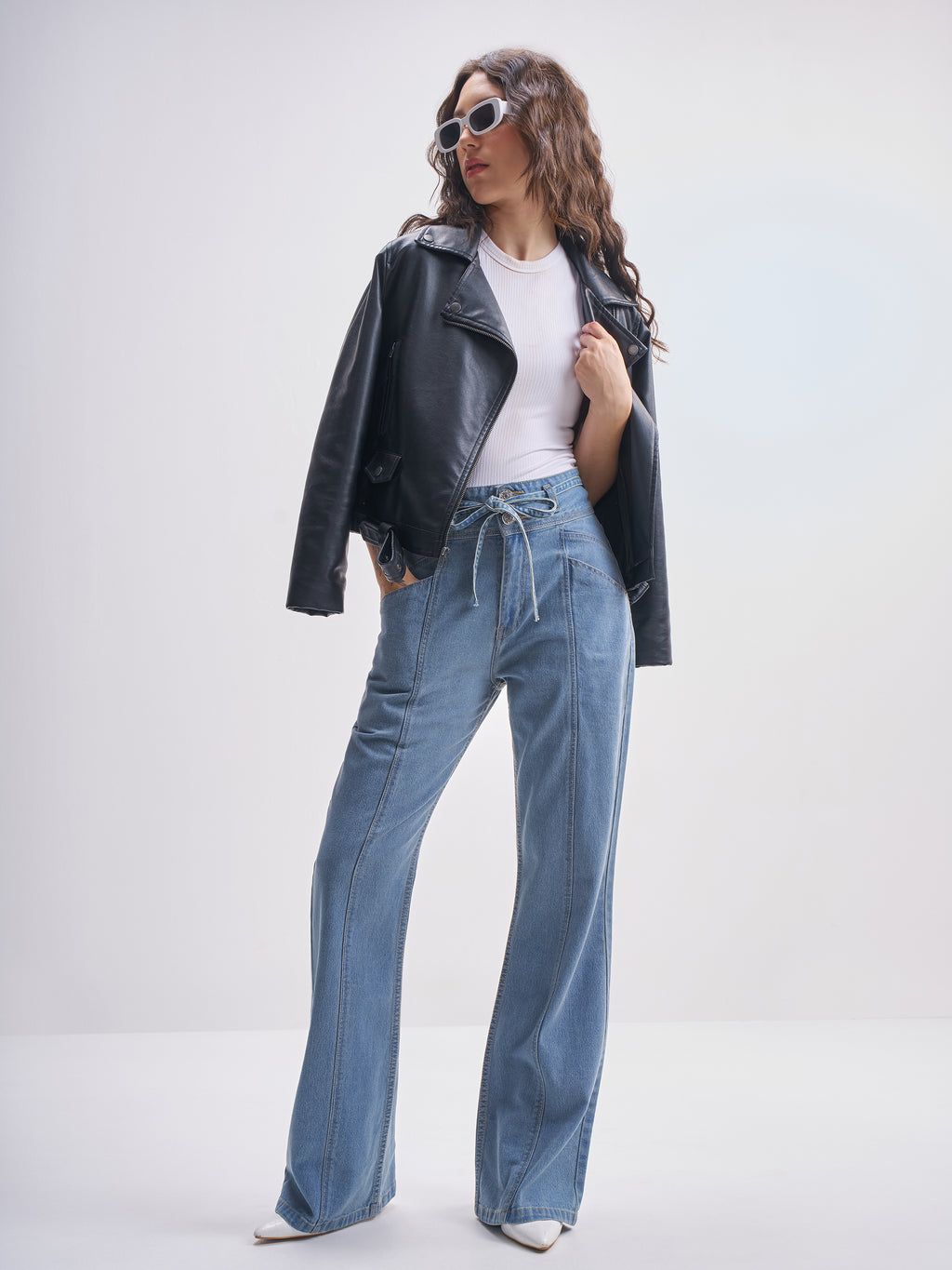 Tokyo Talkies Women Blue Bootcut Stretchable Jeans - Blue - Image 2