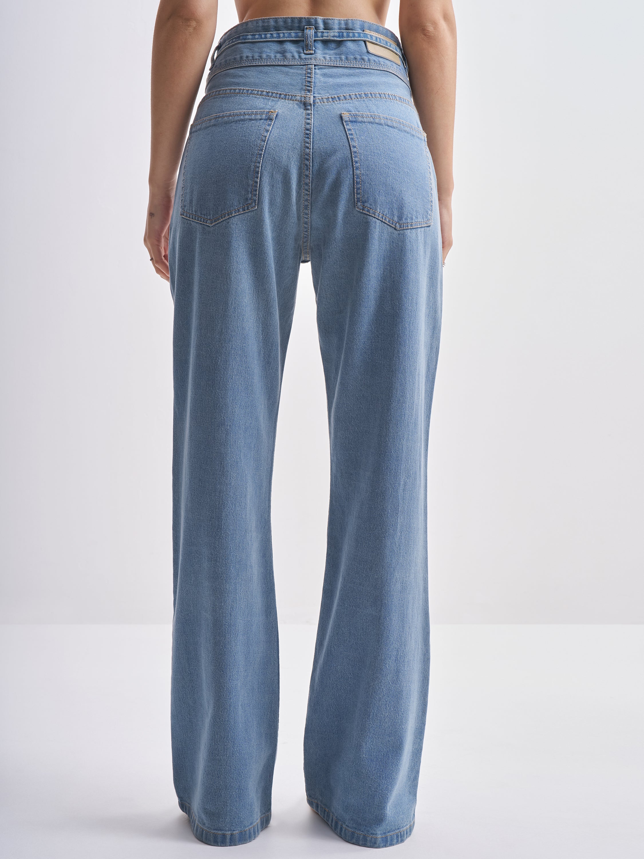 Tokyo Talkies Women Blue Bootcut Stretchable Jeans - Blue - Image 3