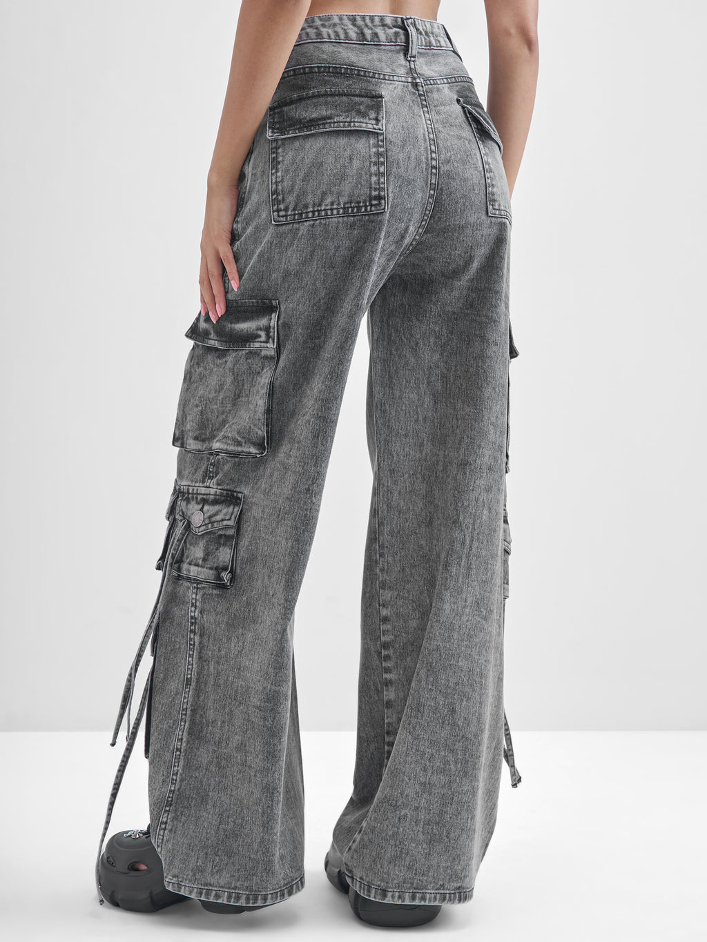 Tokyo Talkies Women Grey Dad Fit Stretchable Jeans - Grey - Image 3