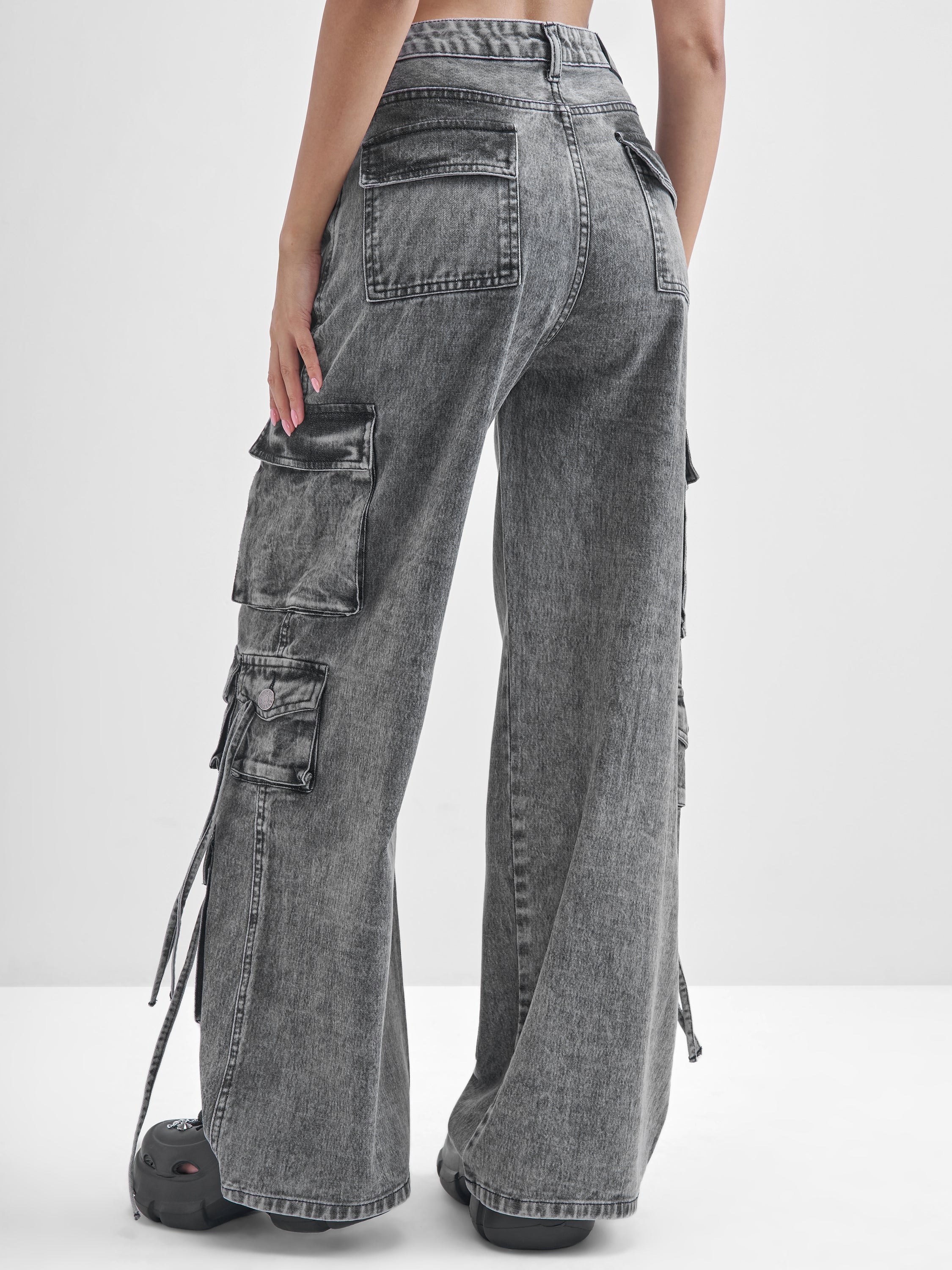 Tokyo Talkies Women Grey Dad Fit Stretchable Jeans - Grey - Image 3