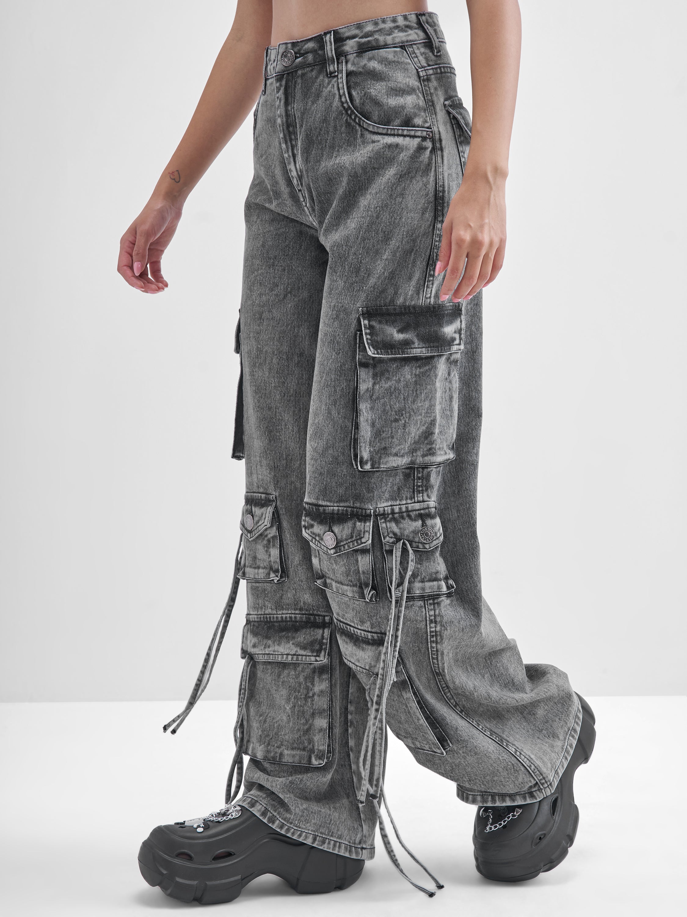 Tokyo Talkies Women Grey Dad Fit Stretchable Jeans - Grey - Image 4