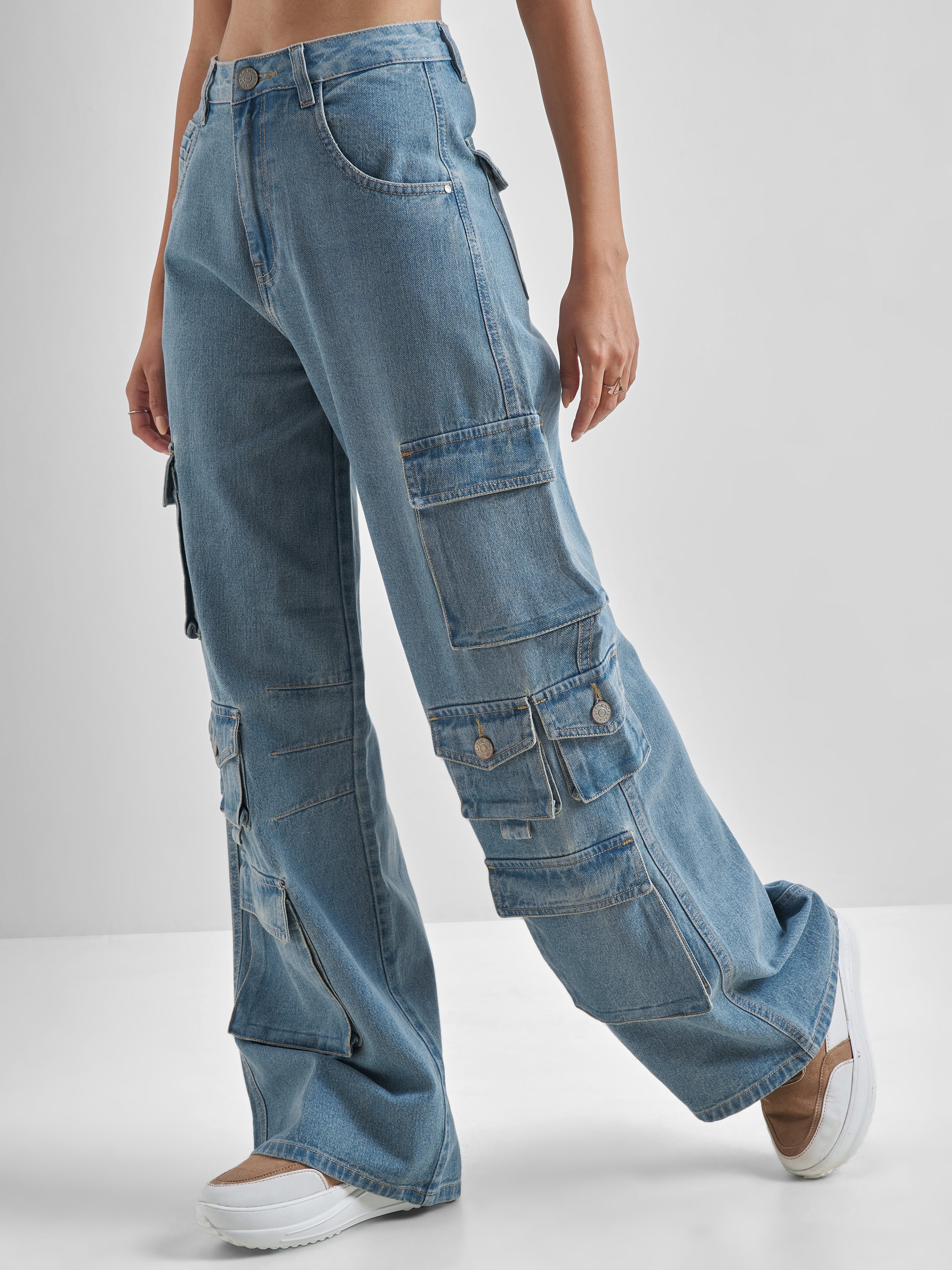 Street By Tokyo Talkies Women Blue Straight Fit Jeans - Blue - Image 4