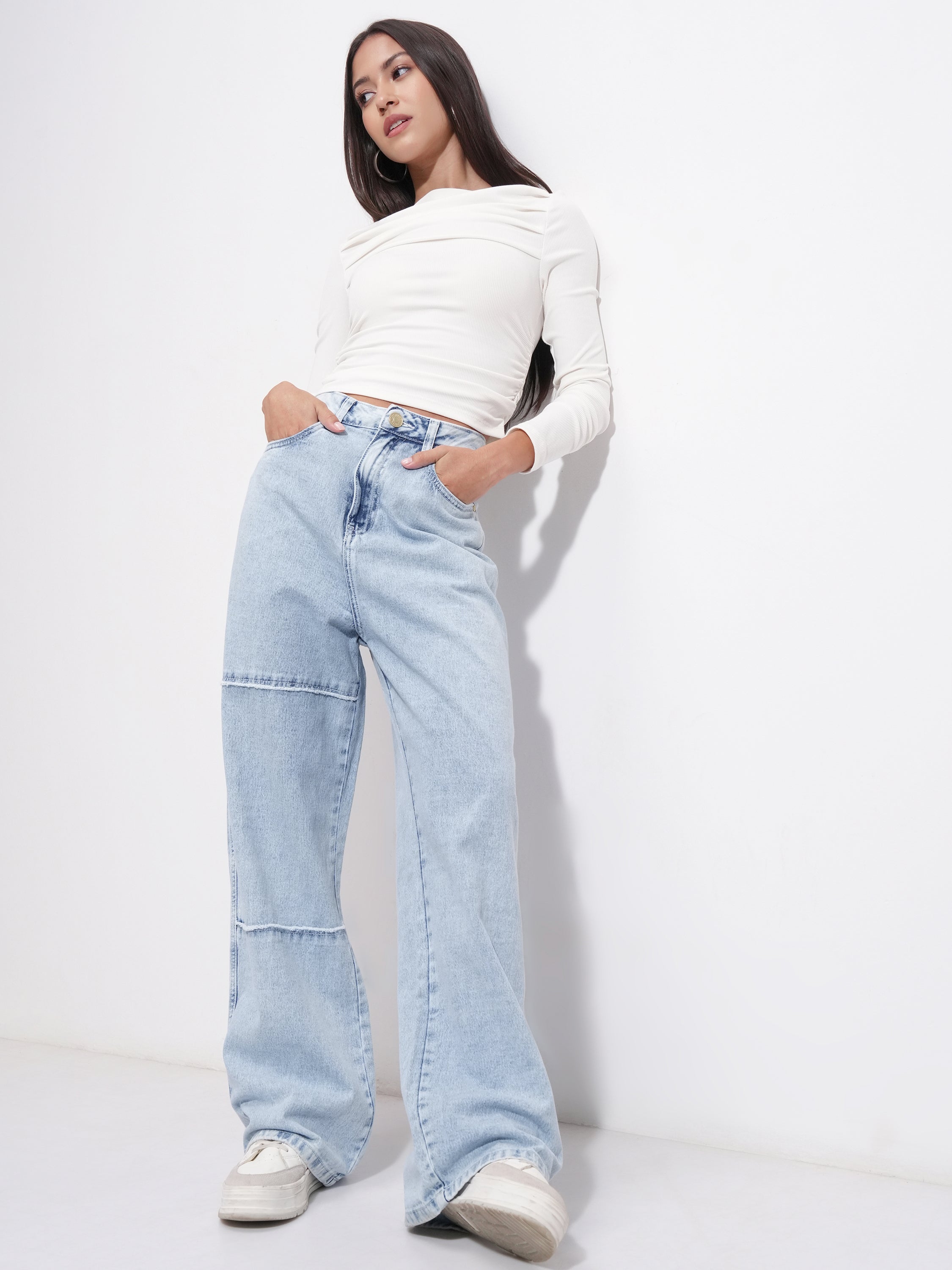Tokyo Talkies Women Blue Flared Stretchable Jeans - Blue - Image 2