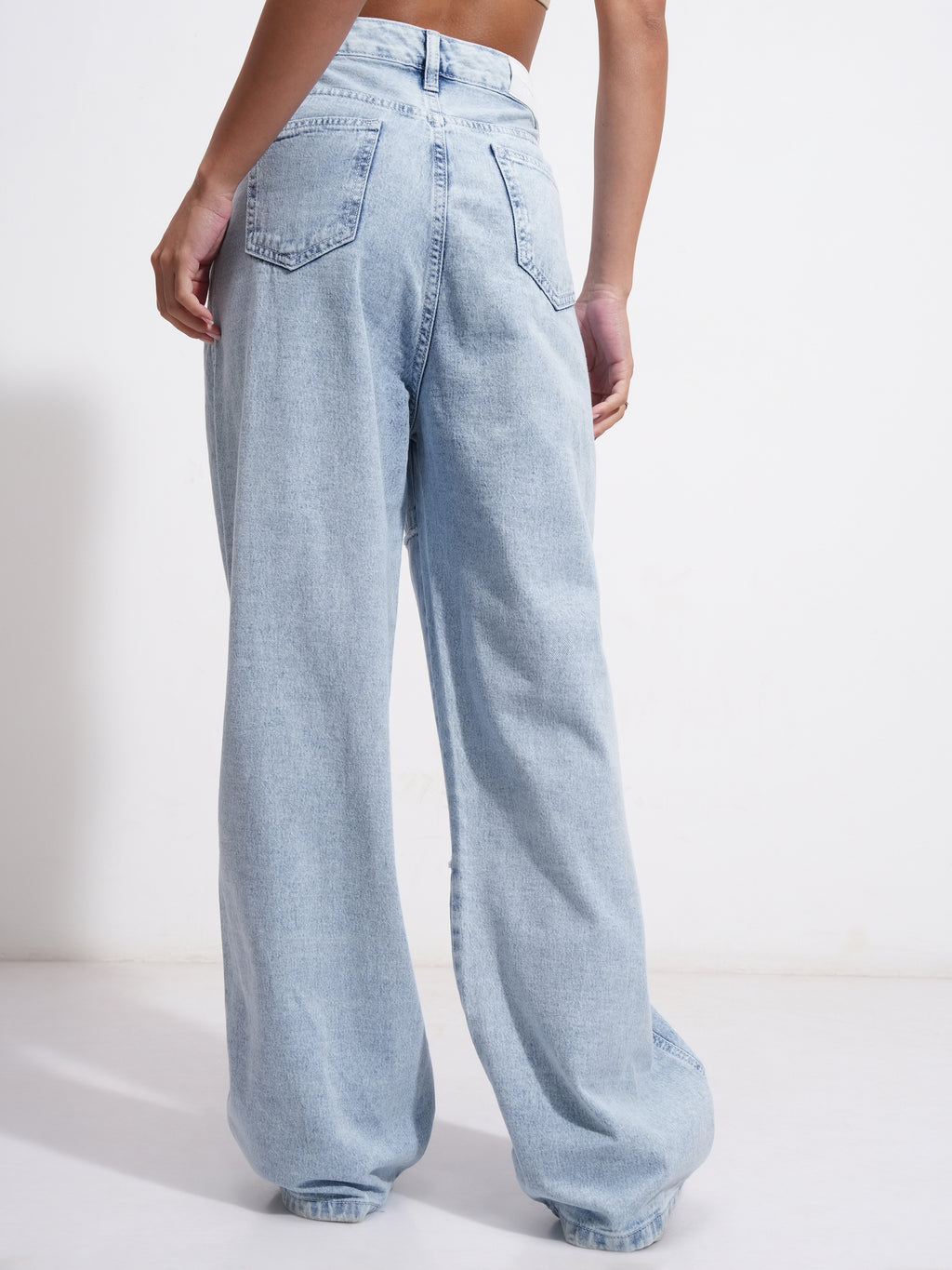 Tokyo Talkies Women Blue Flared Stretchable Jeans - Blue - Image 3