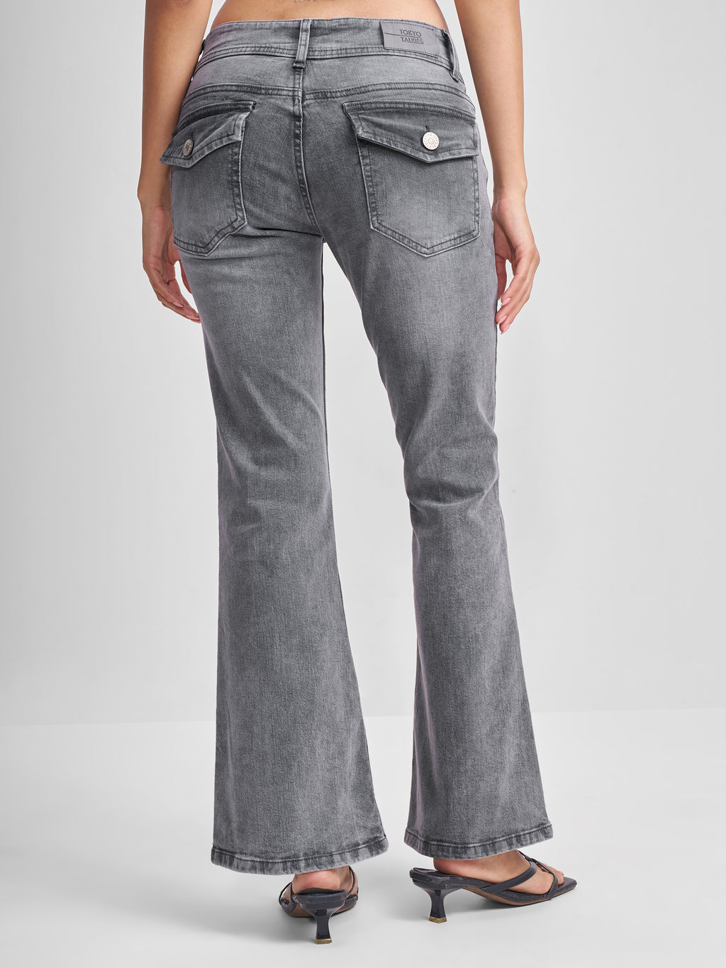Tokyo Talkies Women Grey Flared Stretchable Jeans - Grey - Image 3