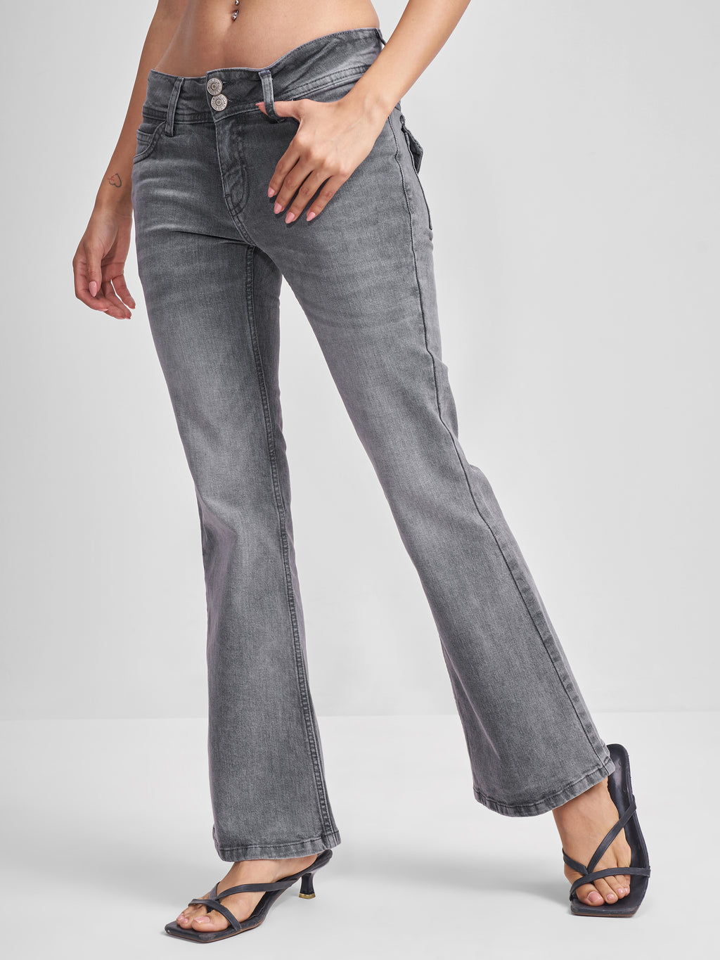 Tokyo Talkies Women Grey Flared Stretchable Jeans - Grey - Image 4