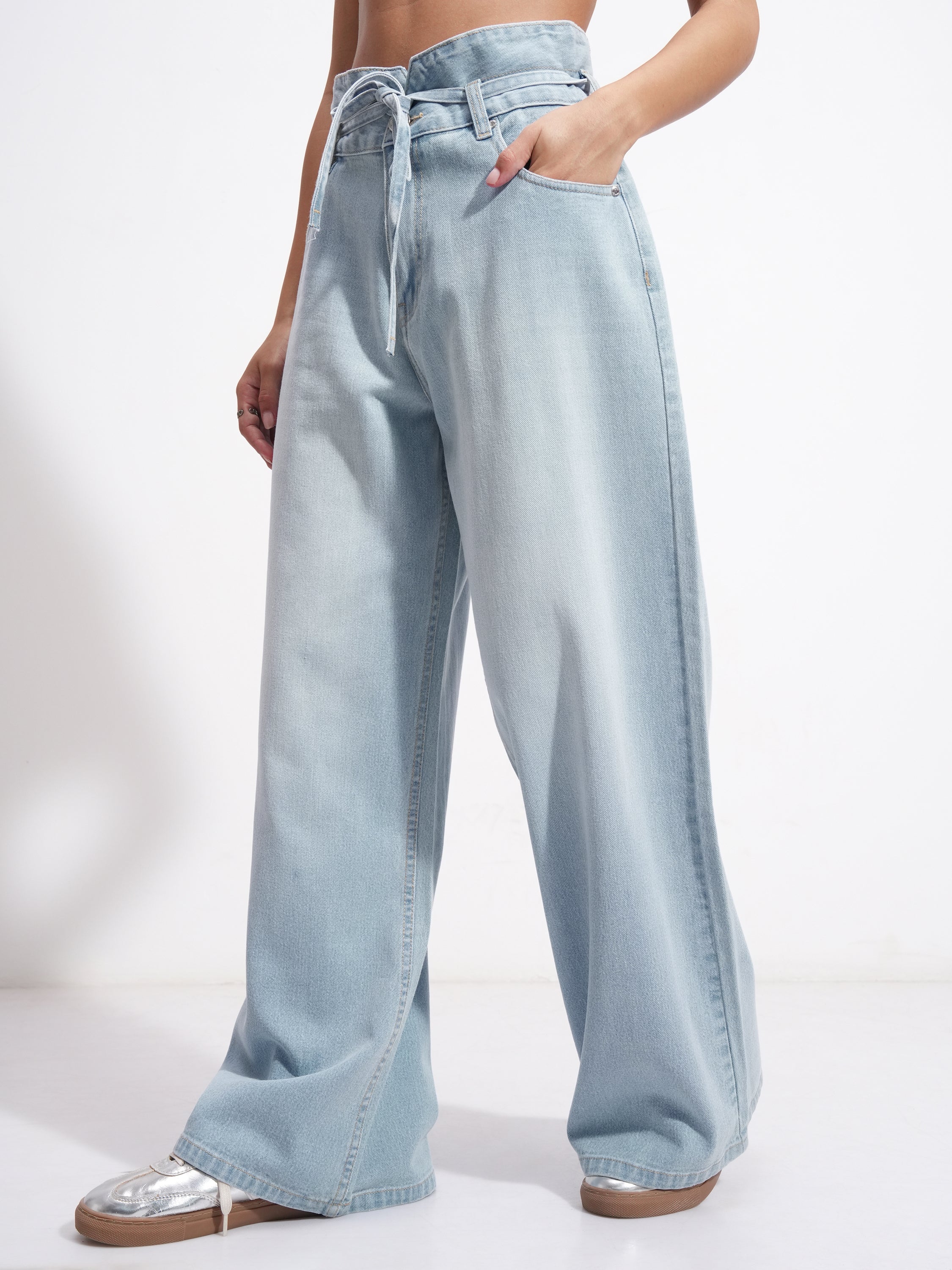Tokyo Talkies Women Blue Flared Stretchable Jeans - Blue - Image 4