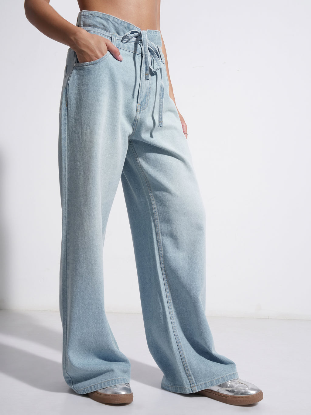 Tokyo Talkies Women Blue Flared Stretchable Jeans - Blue - Image 6