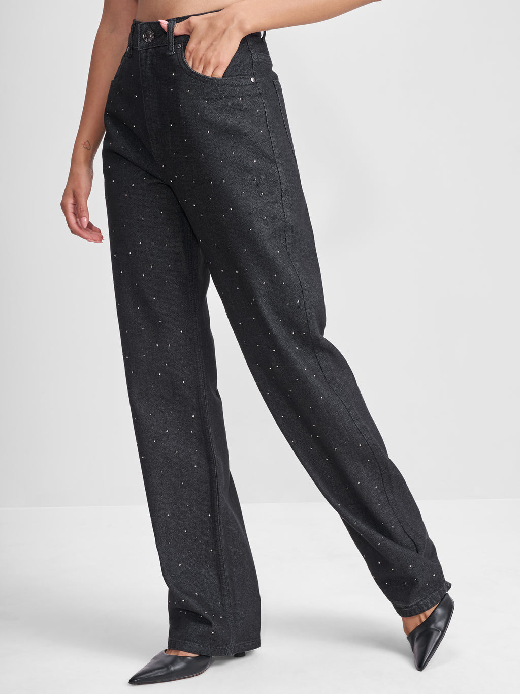 Tokyo Talkies Women Black Dad Fit Jeans - Black - Image 4
