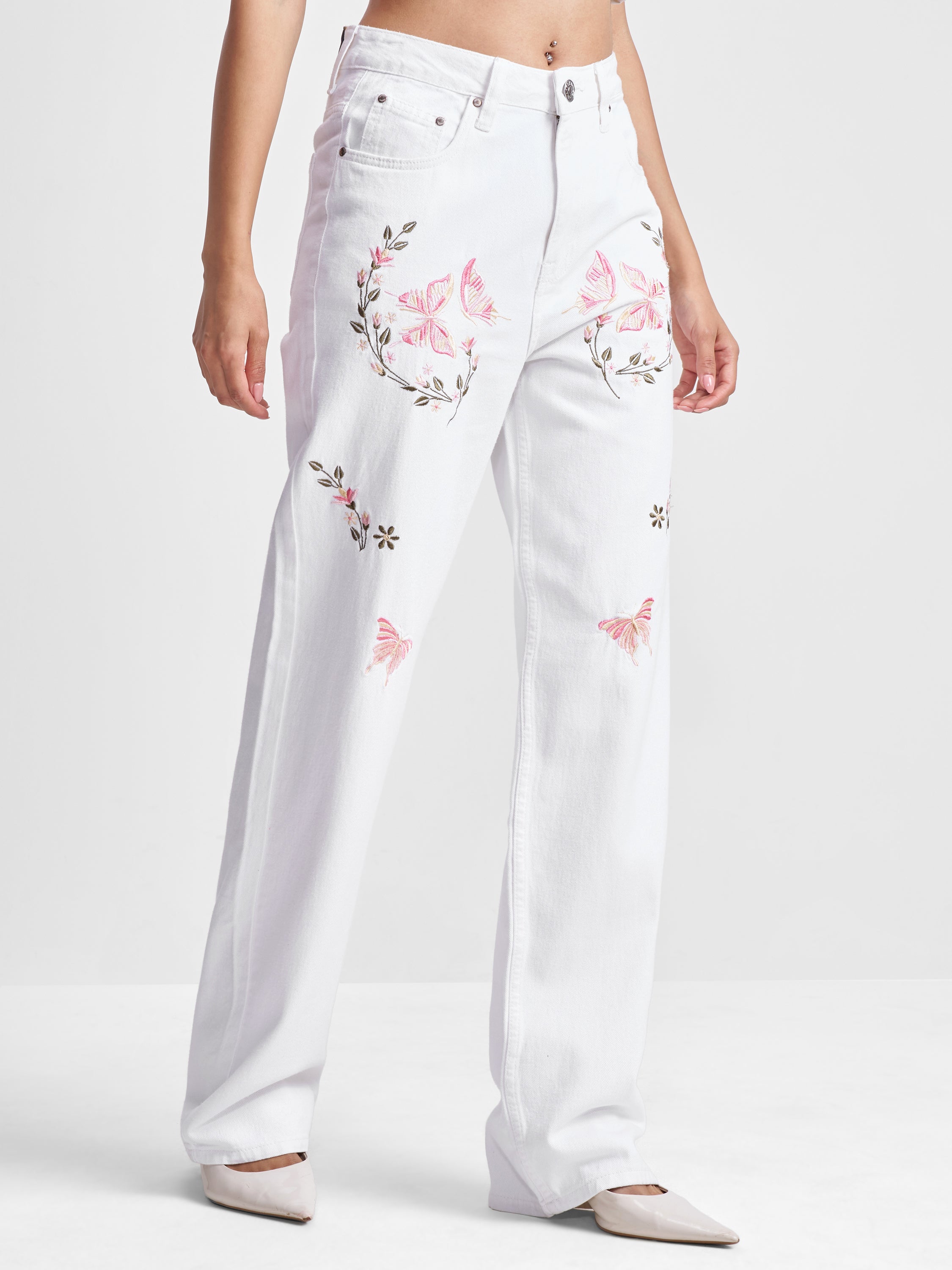 Tokyo Talkies Women White Dad Fit Jeans - White - Image 6