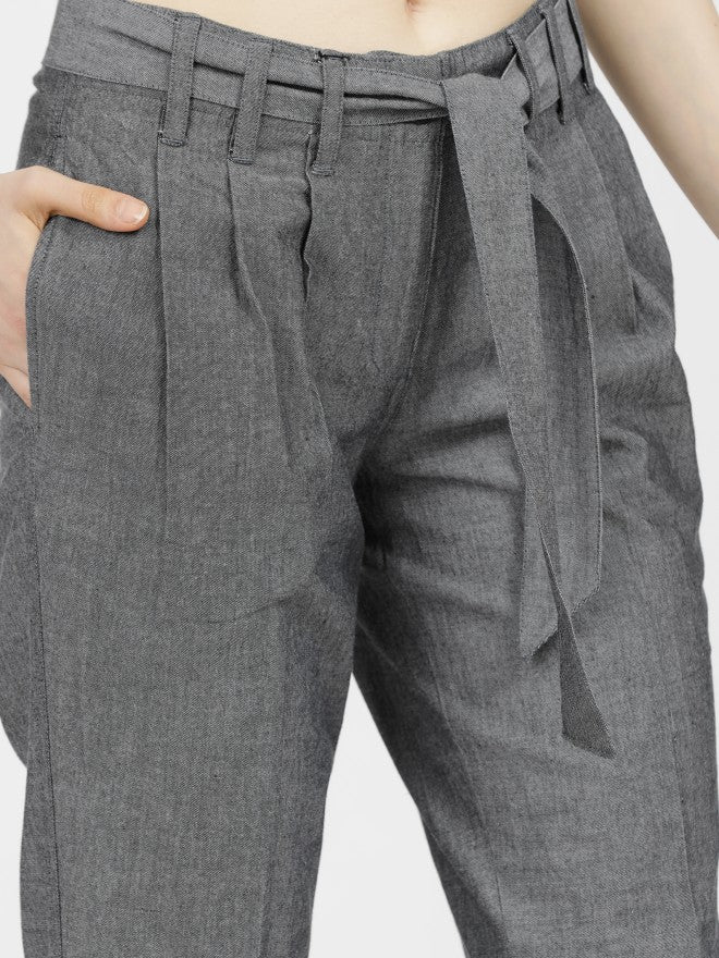 Tokyo Talkies Womens Black/White Pleated Tapered Fit Low Waist Trouser - Black - Image 4