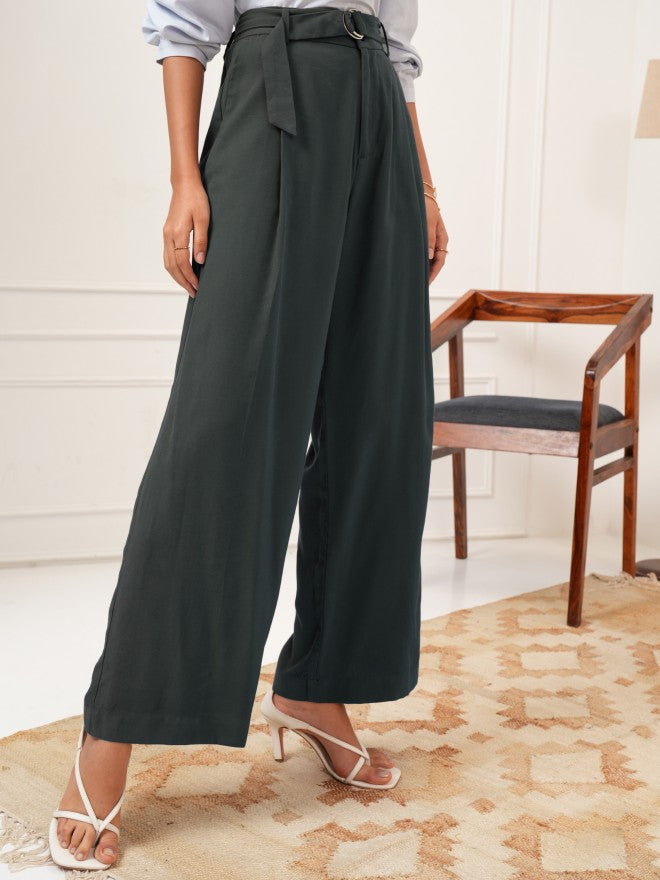 Tokyo Talkies Women Charcoal Solid Flared Casual Trouser - Charcoal - Image 6
