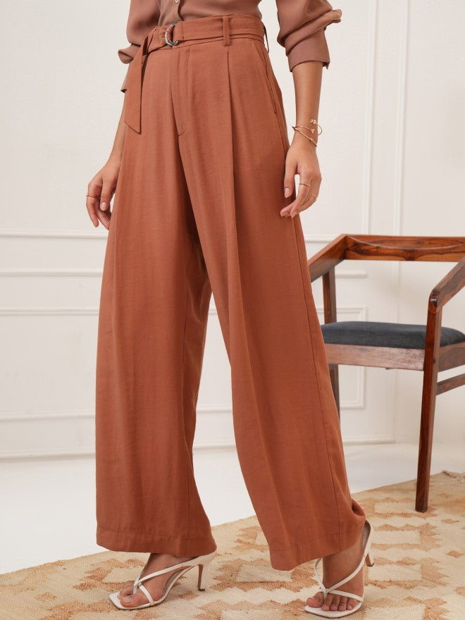 Tokyo Talkies Women Rose Solid Flared Casual Trouser - Rose - Image 4