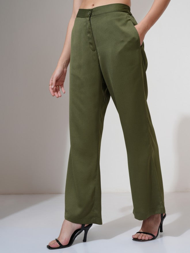 Tokyo Talkies Women Olive Solid Flared Casual Trouser - Olive - Image 4