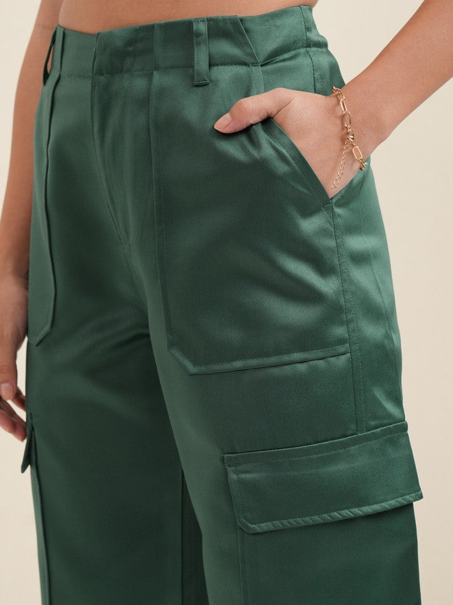 Tokyo Talkies Women Green Solid Loose Fit Cargos - Green - Image 5