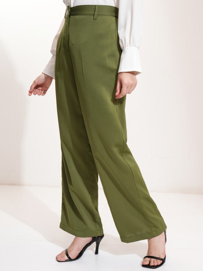 Tokyo Talkies Women Olive Solid Regular Fit Casual Trouser - Olive - Image 4