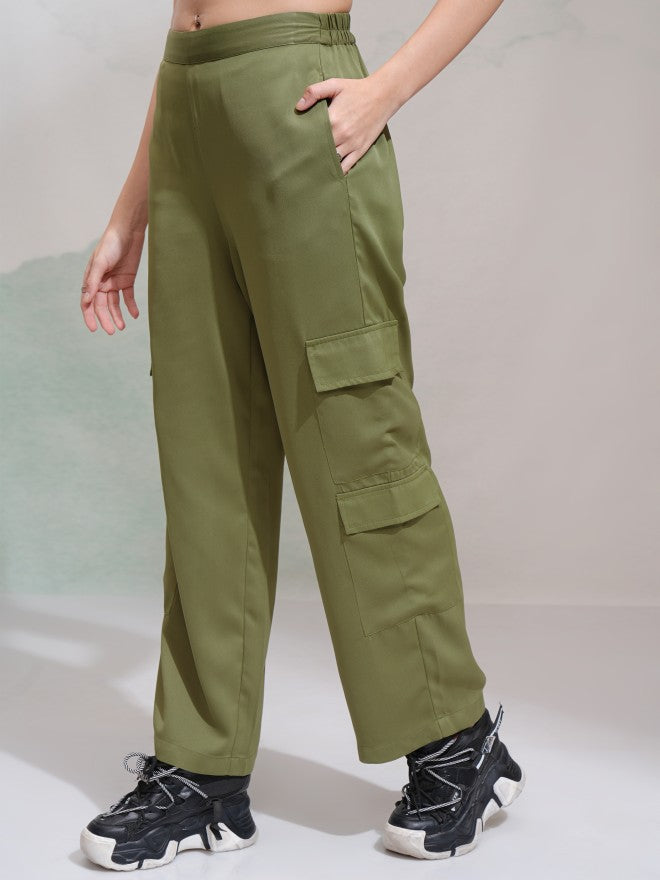 Tokyo Talkies Women Olive Solid Straight Fit Cargos - Olive - Image 4