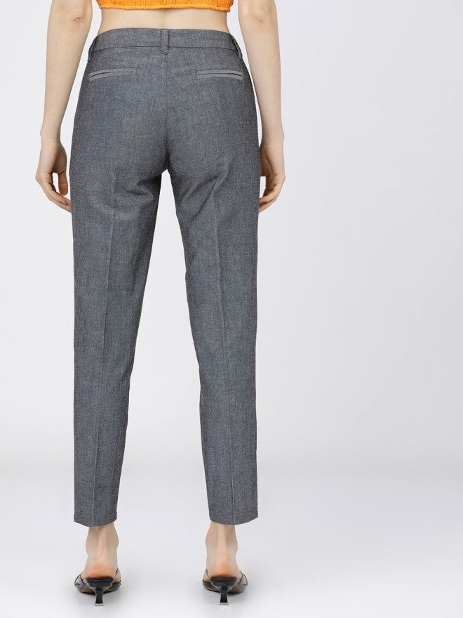 Tokyo Talkies Women Black Solid Tapered Fit Formal Trousers - Black - Image 3
