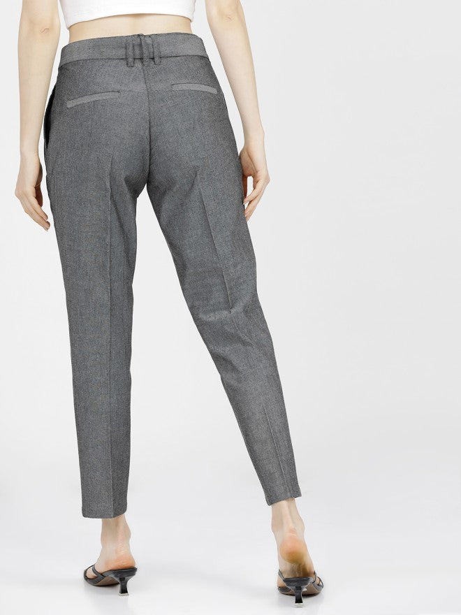 Tokyo Talkies Women Black Solid Tapered Fit Casual Trouser - Black - Image 3