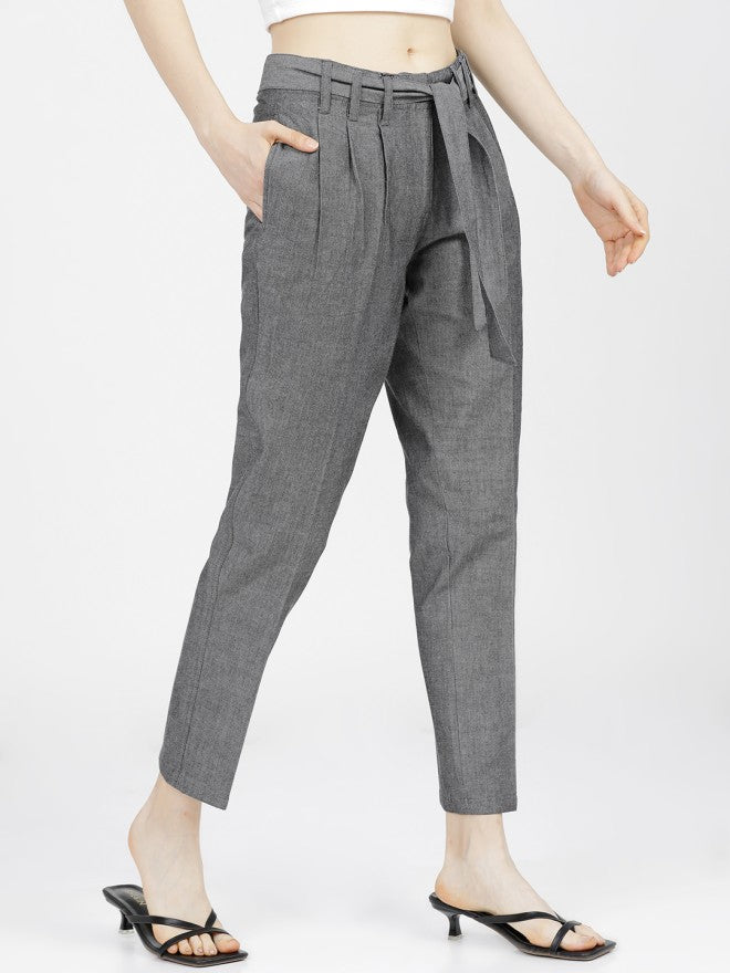 Tokyo Talkies Women Black Solid Tapered Fit Casual Trouser - Black - Image 6
