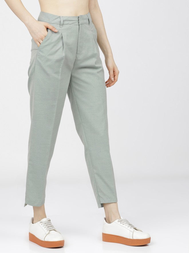 Tokyo Talkies Women Green Solid Tapered Fit Casual Trouser - Green - Image 6