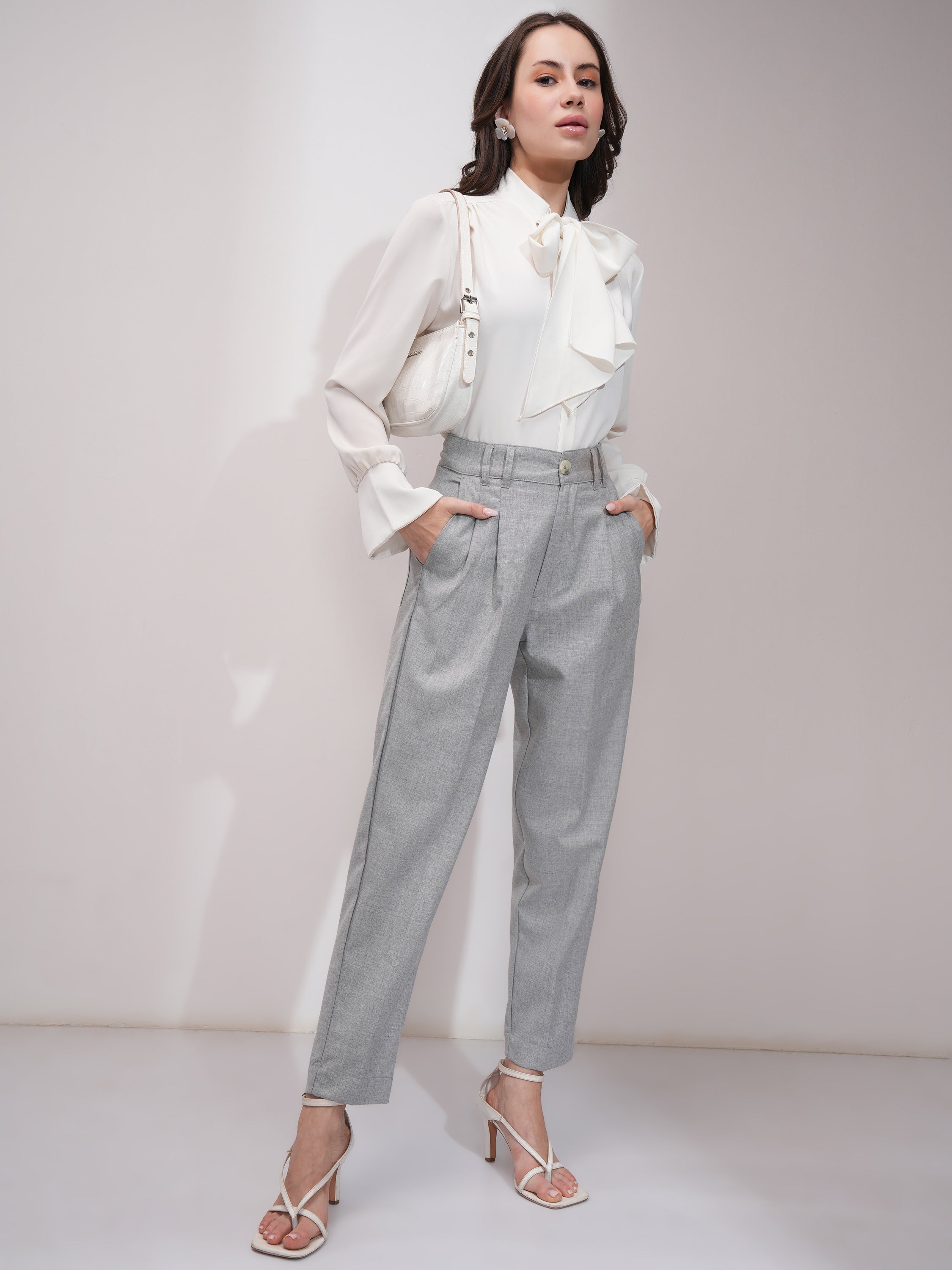 Tokyo Talkies Women Grey Solid Tapered Fit Casual Trouser - Grey - Image 2