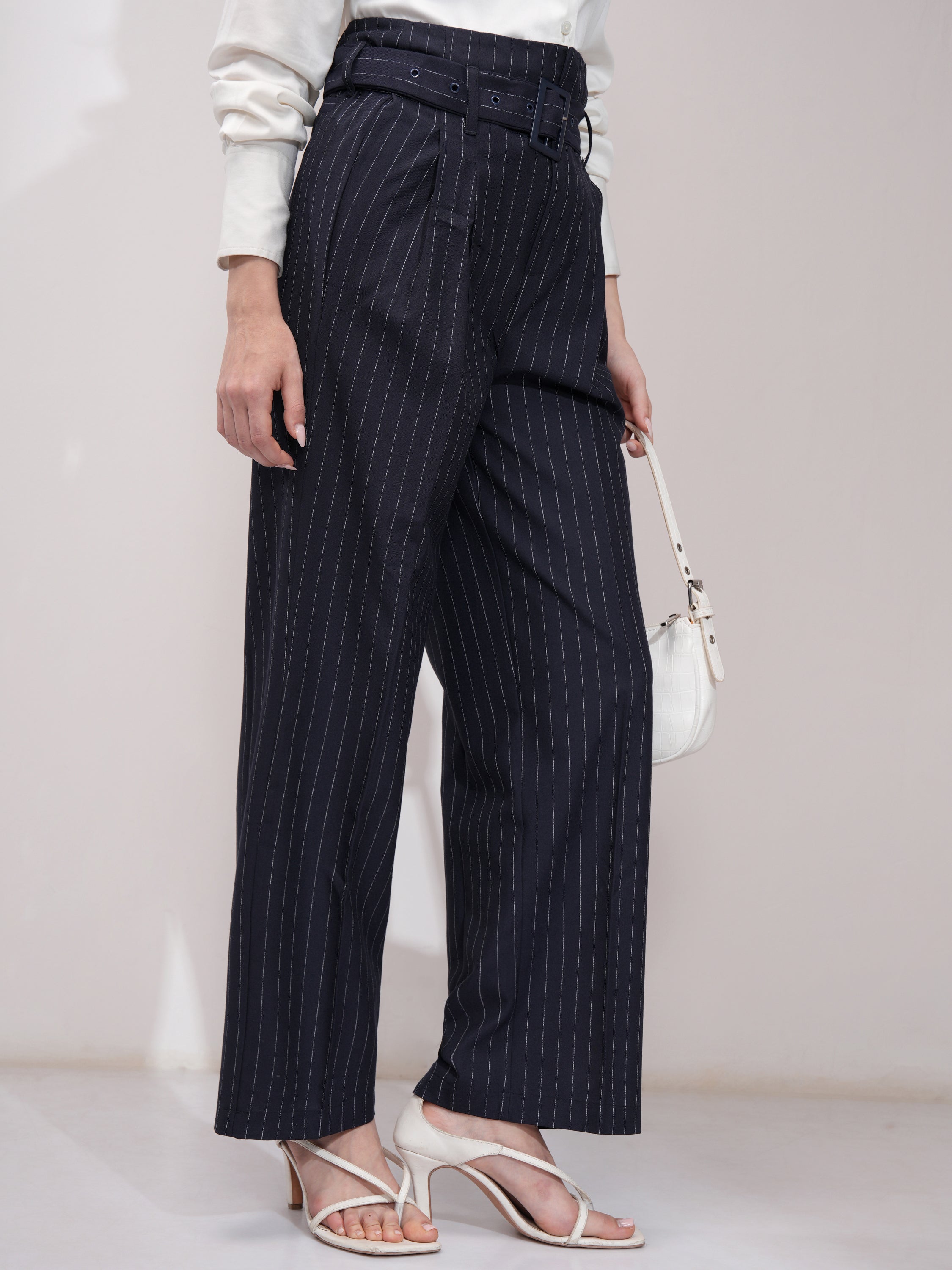 Tokyo Talkies Women Navy Blue Solid Regular Fit Casual Trouser - Navy Blue - Image 6
