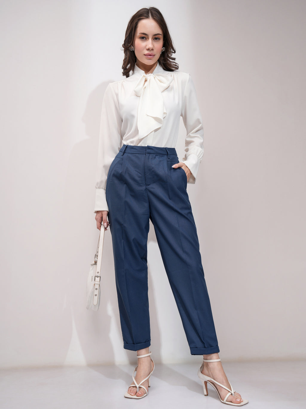 Tokyo Talkies Women Blue Solid Tapered Fit Casual Trouser - Blue - Image 2