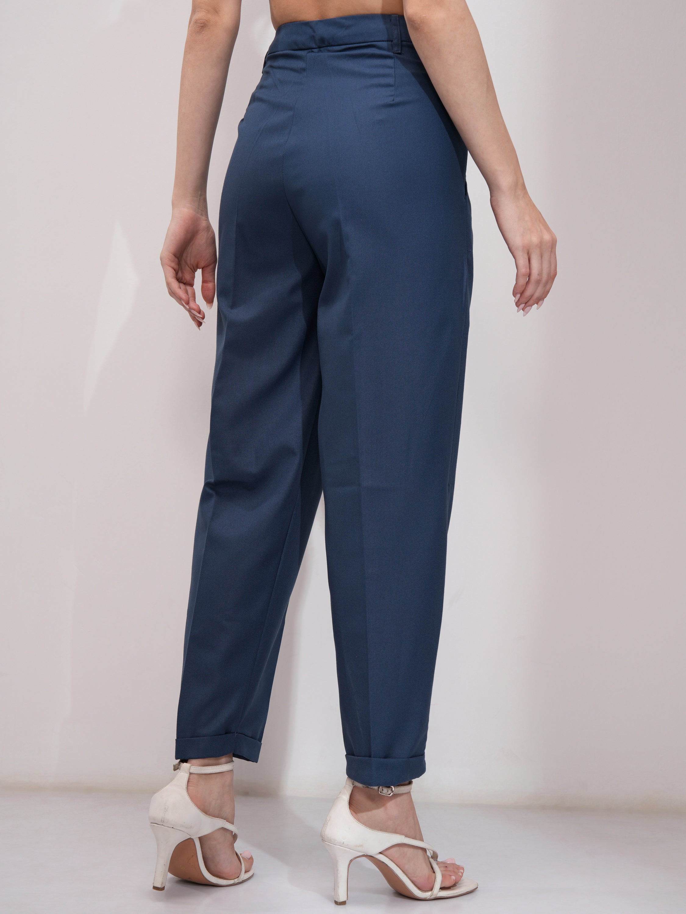 Tokyo Talkies Women Blue Solid Tapered Fit Casual Trouser - Blue - Image 3