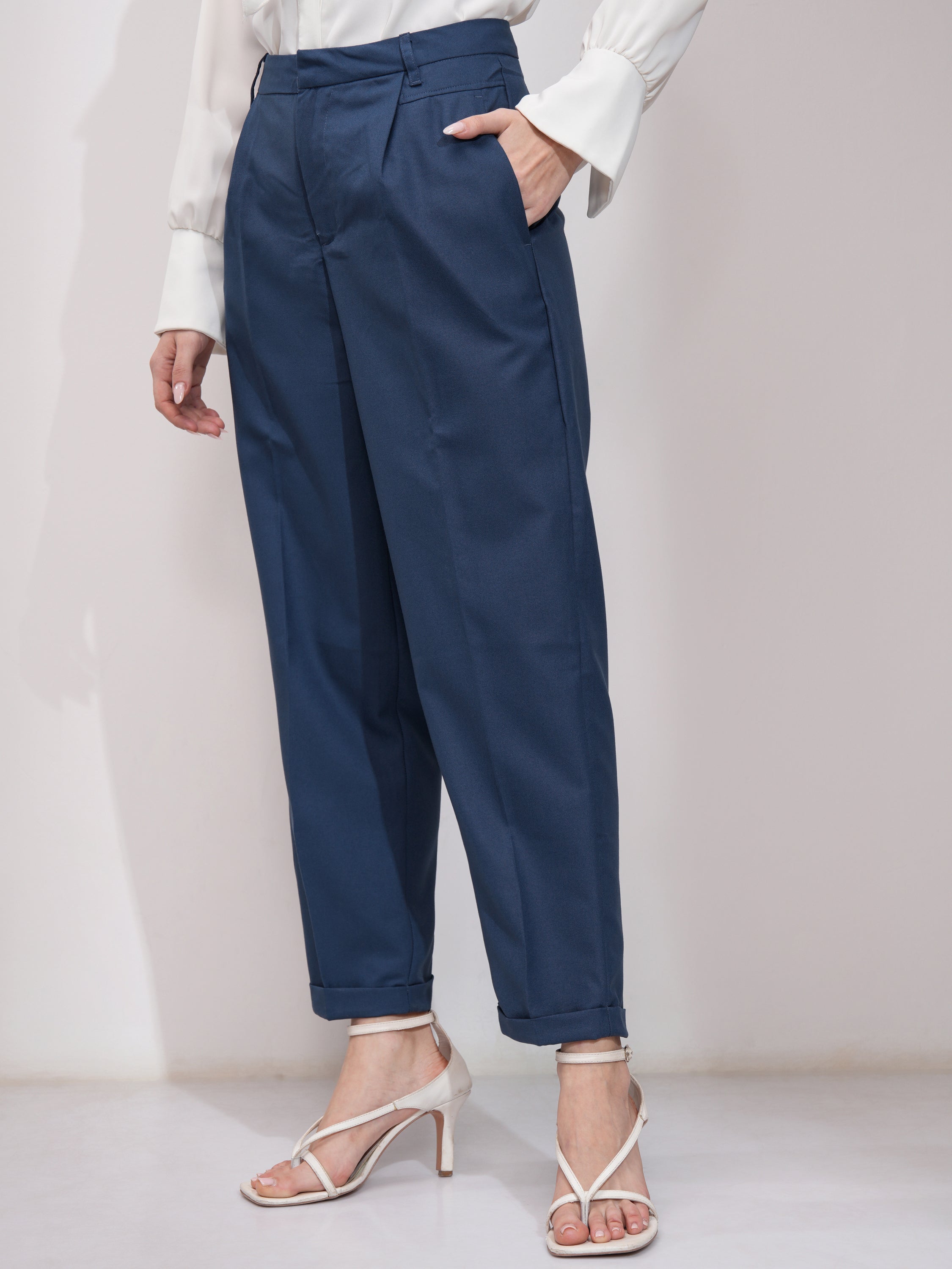 Tokyo Talkies Women Blue Solid Tapered Fit Casual Trouser - Blue - Image 4