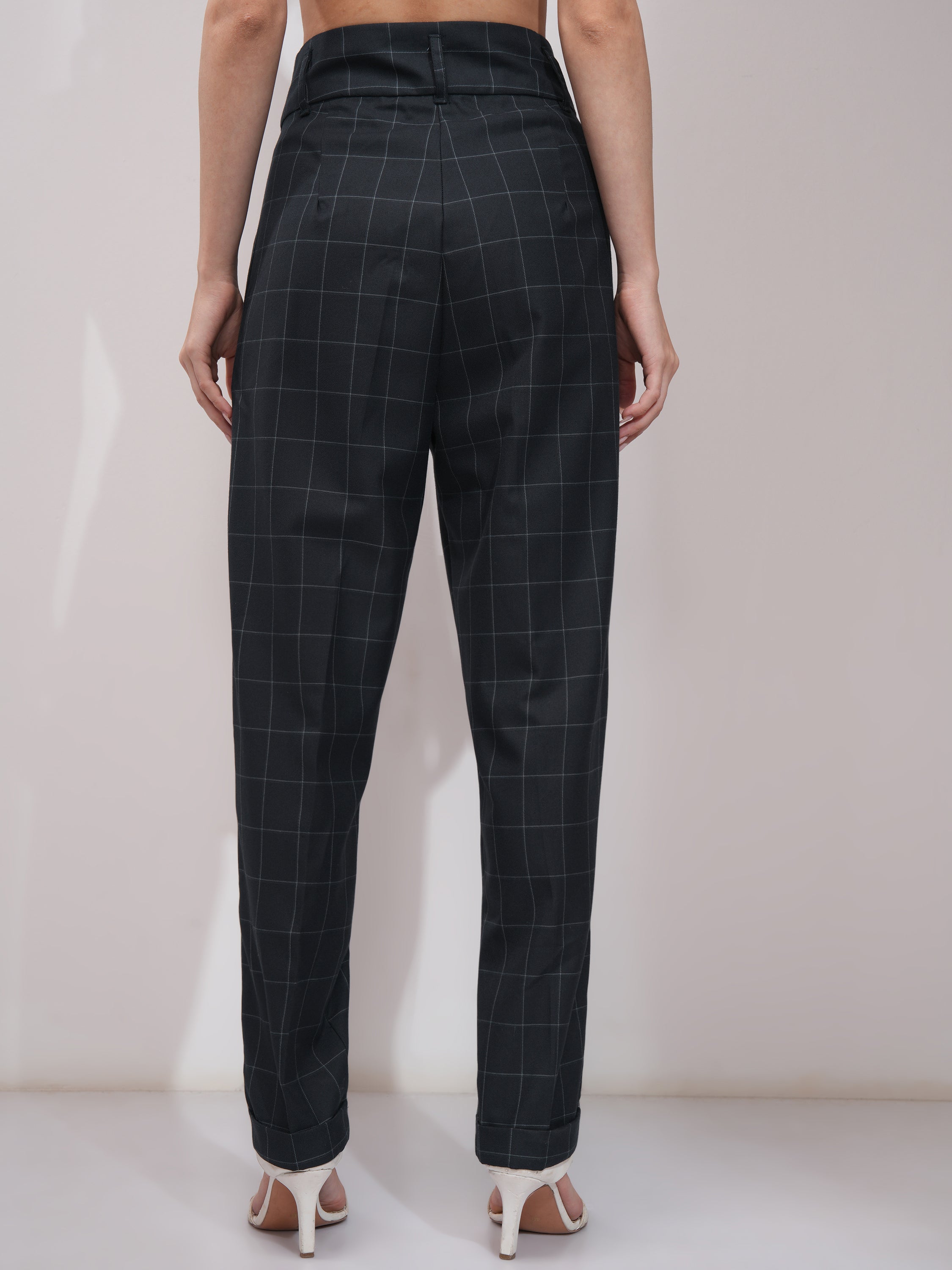 Tokyo Talkies Women Navy Blue Checked Straight Fit Casual Trouser - Navy Blue - Image 3