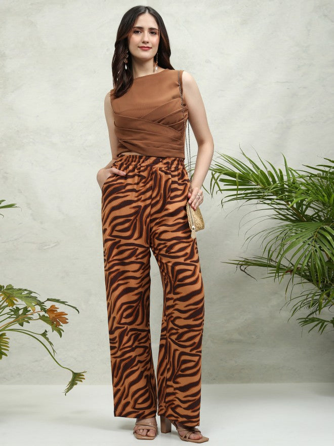 Tokyo Talkies Women Brown Printed Flared Casual Trouser - Brown - Image 2