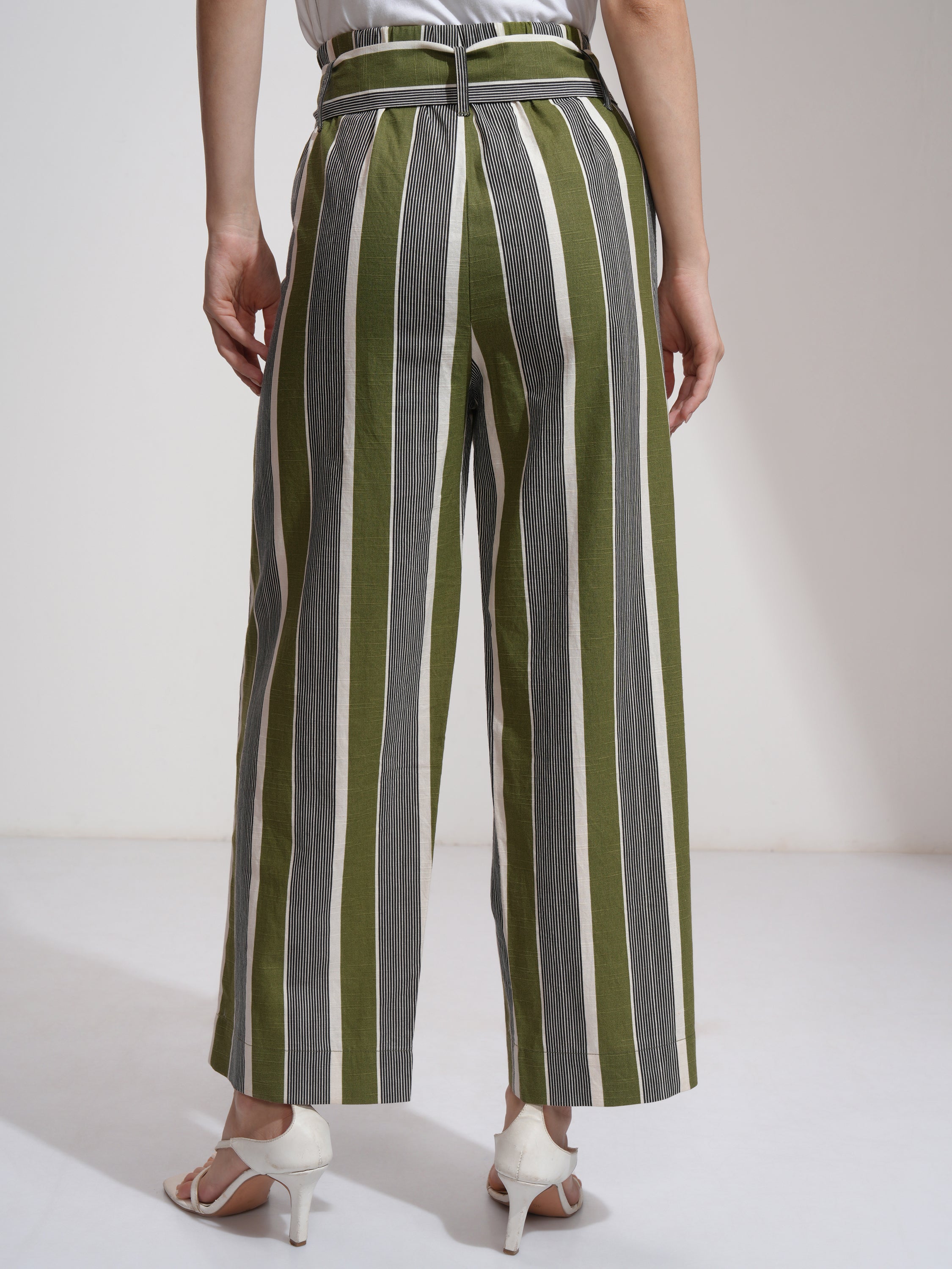 Tokyo Talkies Women Green Striped Regular Fit Casual Trouser - Green - Image 3