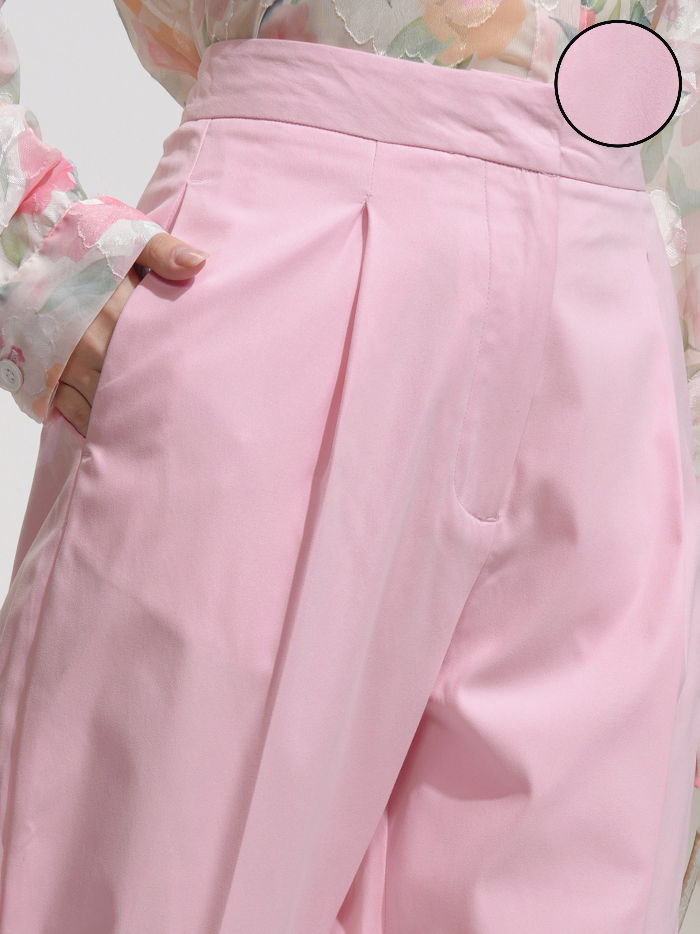 Tokyo Talkies Women Pink Solid Regular Fit Casual Trouser - Pink - Image 5