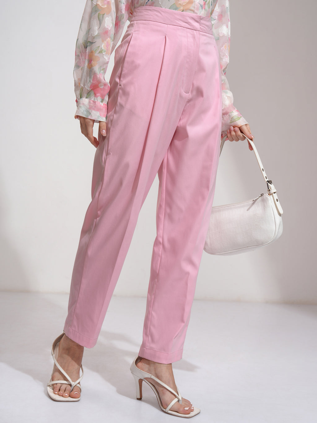Tokyo Talkies Women Pink Solid Regular Fit Casual Trouser - Pink - Image 6