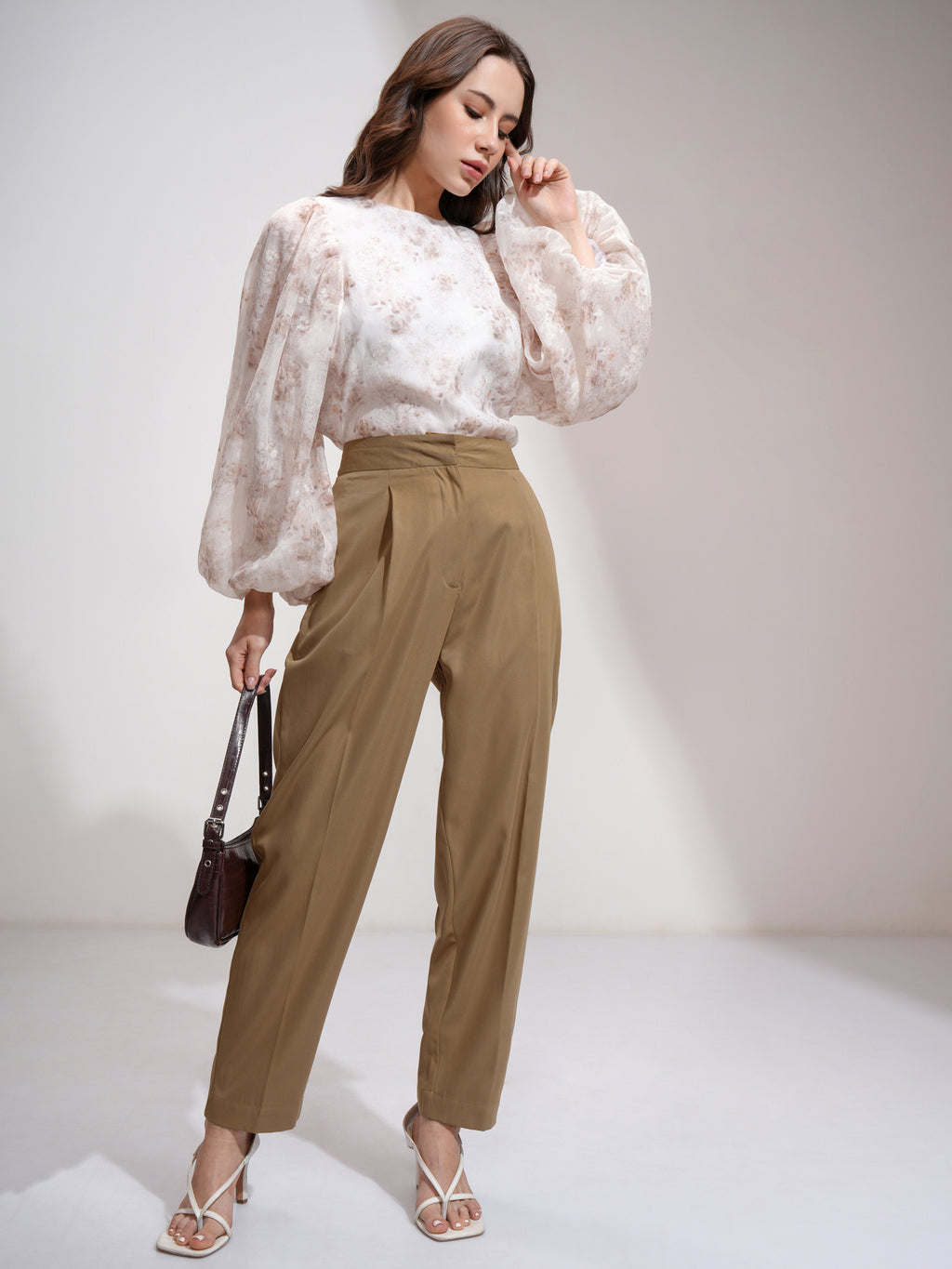 Tokyo Talkies Women Khaki Solid Regular Fit Casual Trouser - Khaki - Image 2