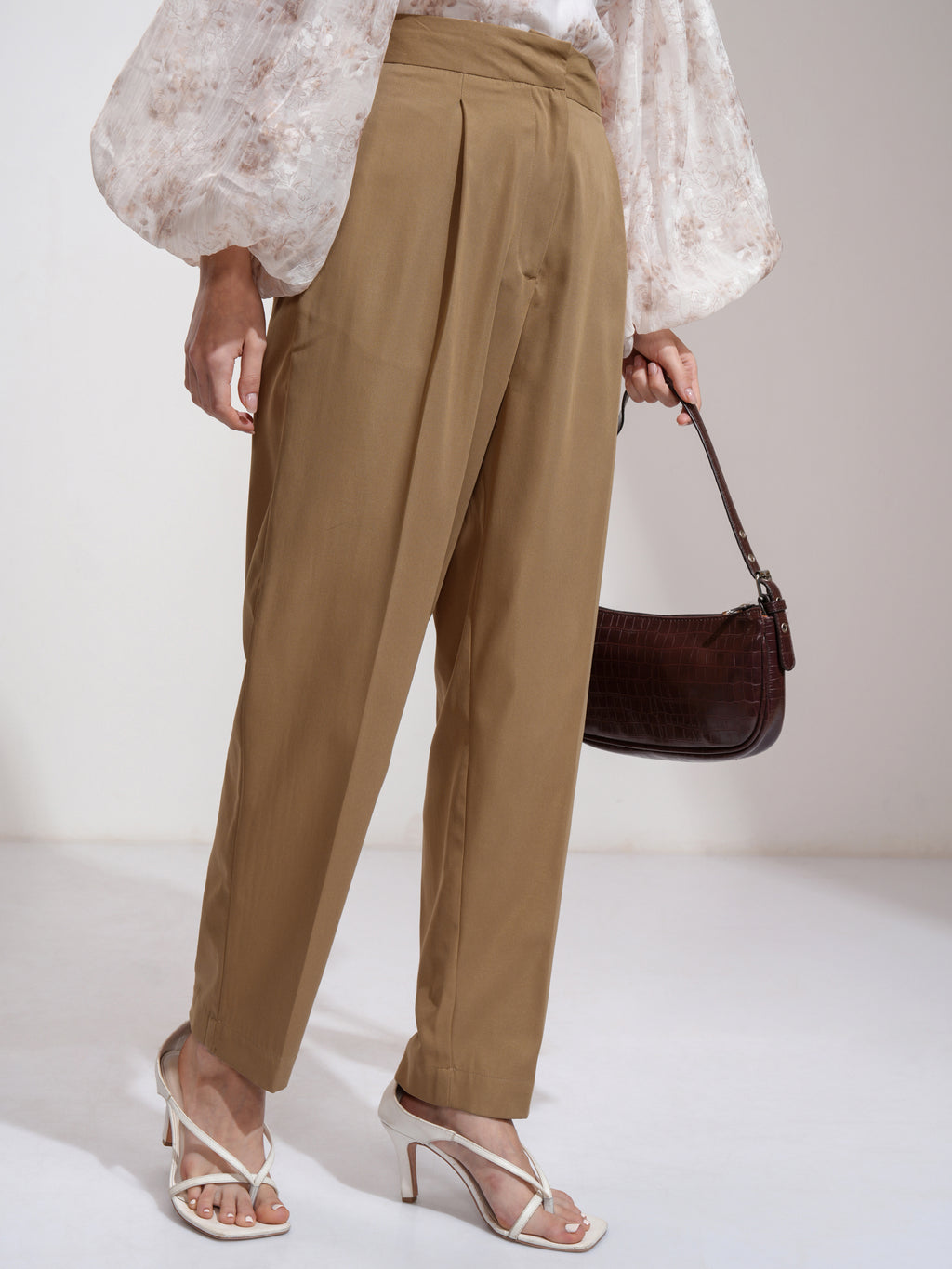 Tokyo Talkies Women Khaki Solid Regular Fit Casual Trouser - Khaki - Image 6