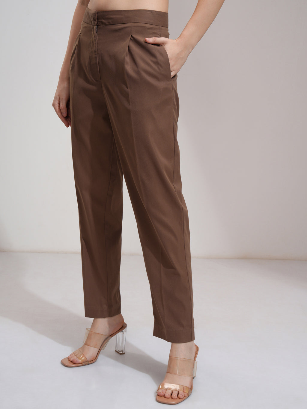 Tokyo Talkies Women Brown Solid Regular Fit Casual Trouser - Brown - Image 4