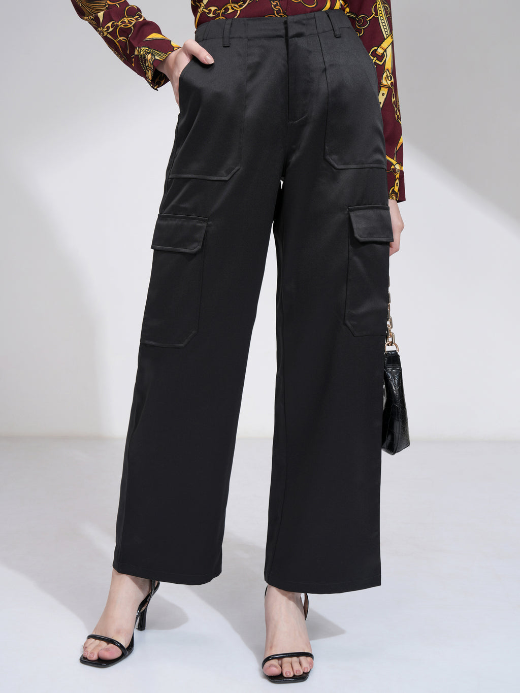 Tokyo Talkies Women Black Solid Straight Fit Cargos - Black - Image 1