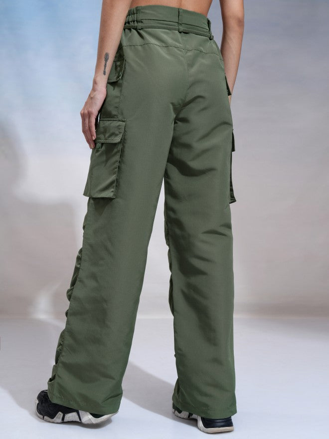 Tokyo Talkies Women Green Solid Regular Fit Cargos - Green - Image 3