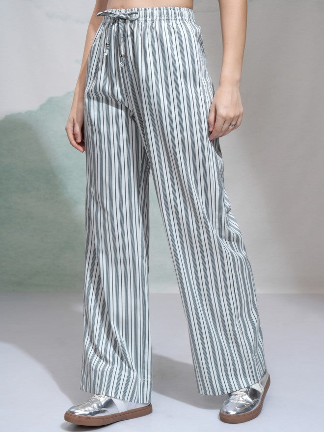 Tokyo Talkies Women Off White Solid Regular Fit Casual Trouser - Off White - Image 4